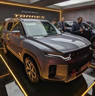 عربيات إيجيبت تطرح سانج يونج توريس ذات الدفع الرباعي في مصر