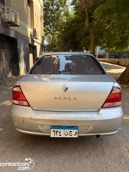 Renault Scala 2011