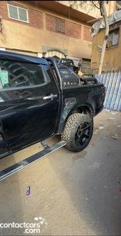 Isuzu NPR 2024