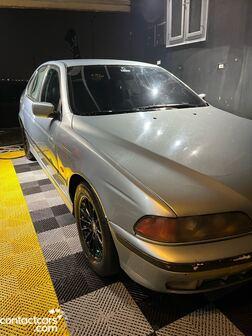 BMW 523i 2000