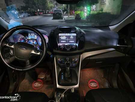 Ford Kuga 2016