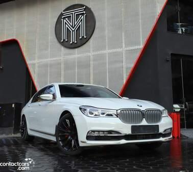 BMW 740Li 2018