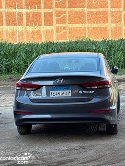 Hyundai Elantra AD 2019