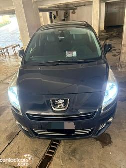 Peugeot 5008 2014