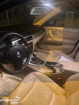 BMW 320i 2006