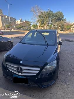 Mercedes B 200 2013