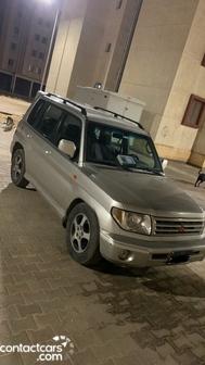 Mitsubishi Pajero 2003