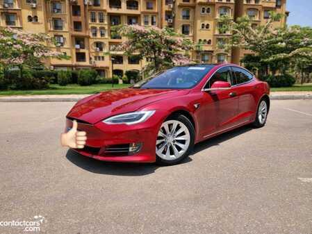 Tesla Model S 2017
