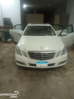 Mercedes E200 2011