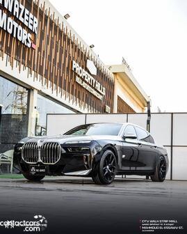 BMW 740Li 2012