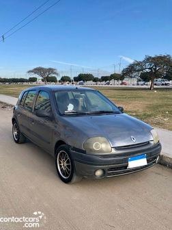 Renault Clio 2001