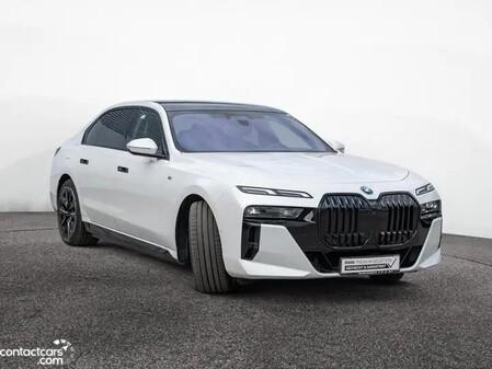BMW i7 2023