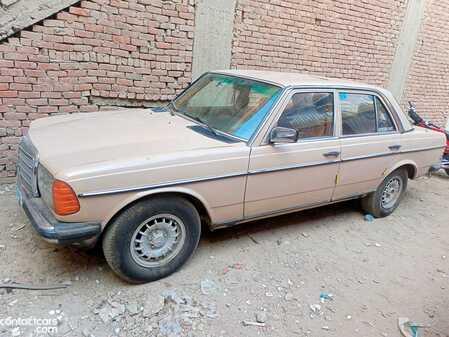 Mercedes C200 1984