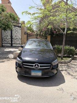 Mercedes B 200 2023