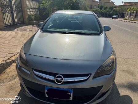 Opel Astra 2014