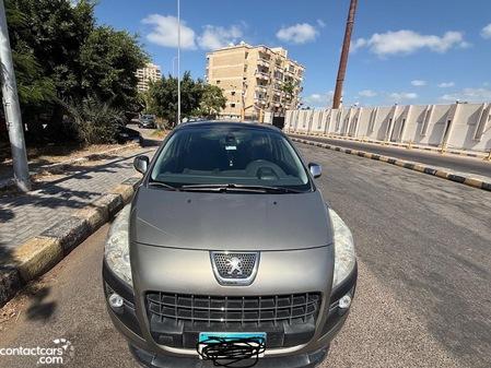 Peugeot 3008 2013