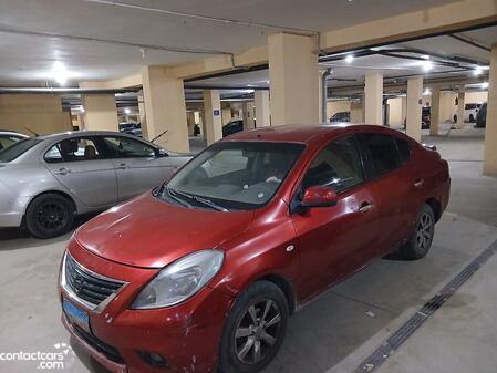Nissan Sunny 2014