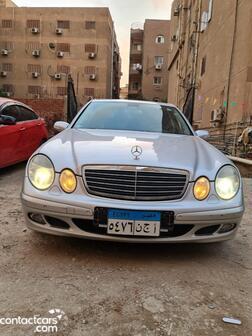 Mercedes E200 2005