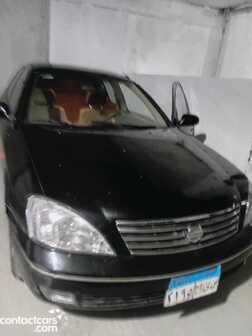 Nissan Sunny 2011
