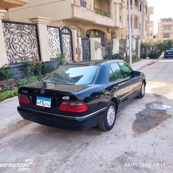 Mercedes E240 1999