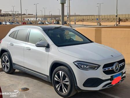 Mercedes GLA 200 2022