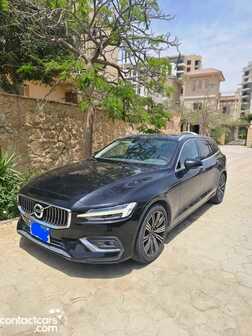 Volvo V60 2021