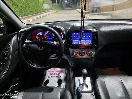 Hyundai Elantra HD 2022