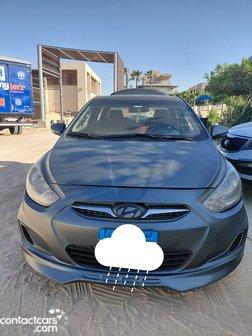 Hyundai Accent RB 2012