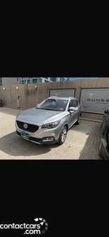 MG ZS 2025