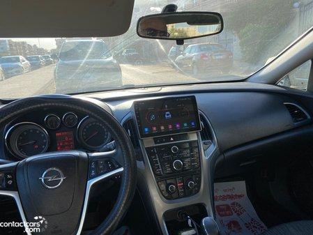 Opel Astra 2015