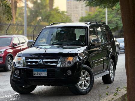 Mitsubishi Pajero 2014