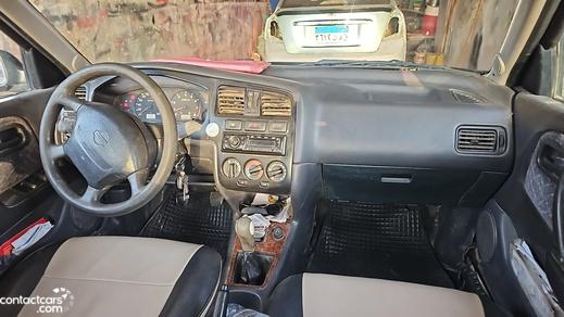 Nissan Sunny 1998