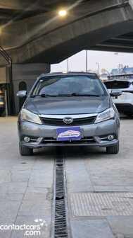 BYD F3 2025