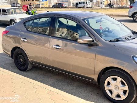 Nissan Sunny 2022