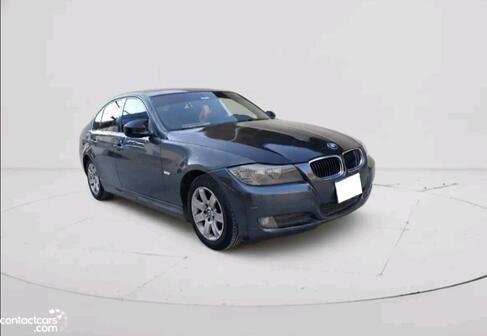 BMW 318i 2010