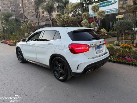 Mercedes GLA 200 2017