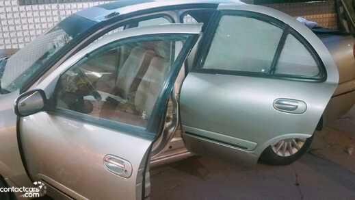 Nissan Sunny 2009