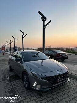 Hyundai Elantra CN7 2021