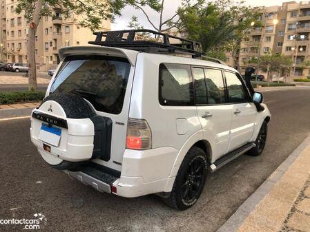 Mitsubishi Pajero 2011