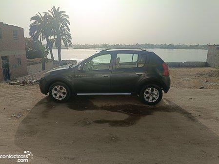 Renault Sandero Stepway 2014