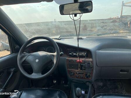 Fiat Siena 2000