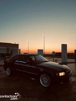 BMW 318i 1990