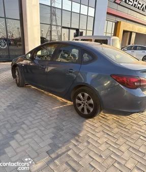 Opel Astra 2016