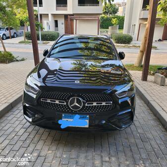 Mercedes GLA 180 2024