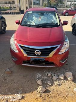 Nissan Sunny 2015