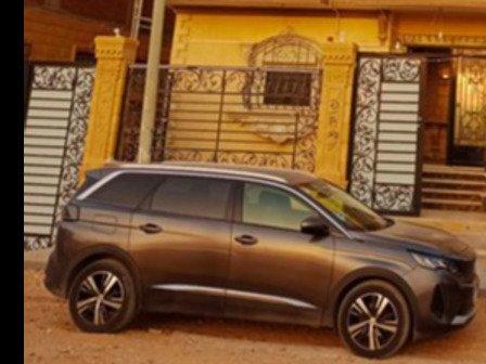 Peugeot 5008 2021