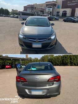 Opel Astra 2021