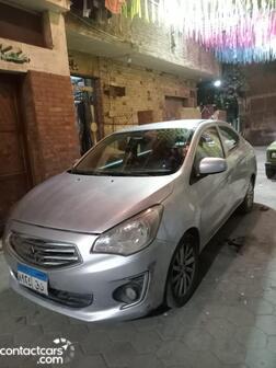 Mitsubishi Attrage 2015