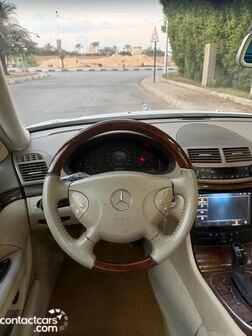 Mercedes E240 2004