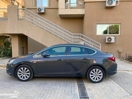 Opel Astra 2016